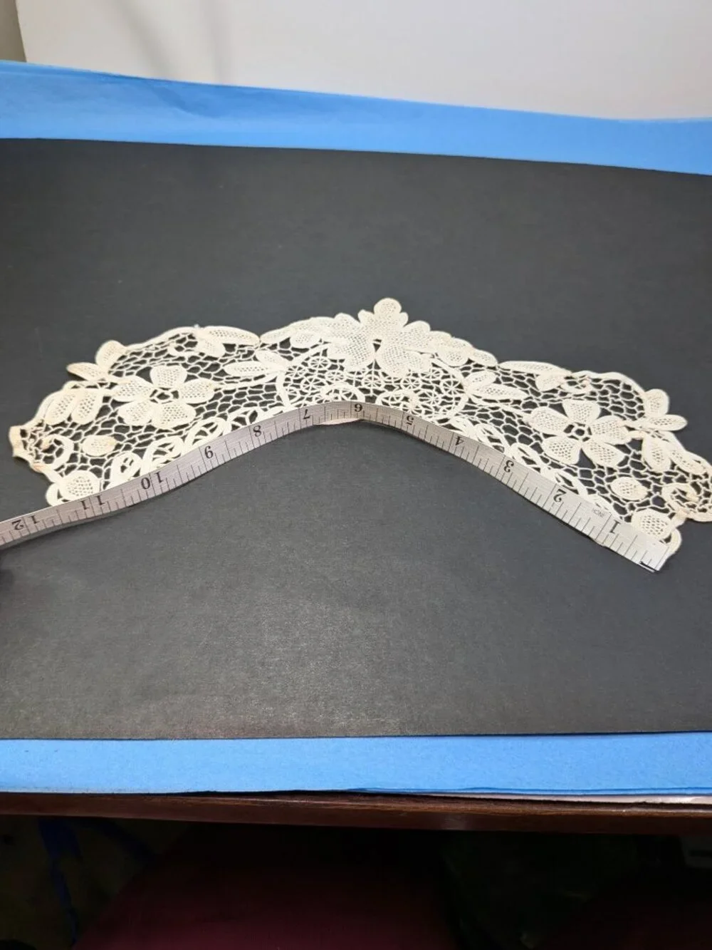 Vintage White Lace Statement Collar 1 Piece Pointed Leaf Motif for Elven Cosplay